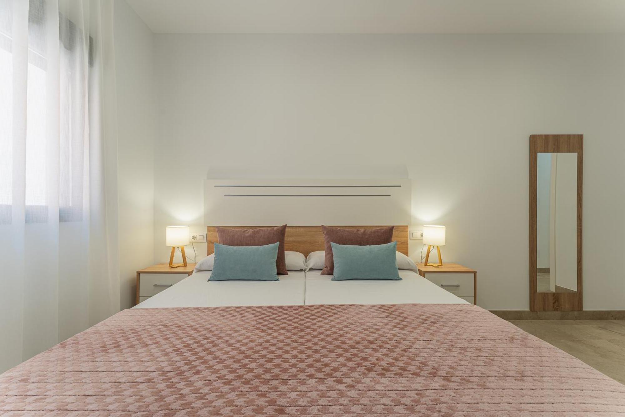 Cmdreams Platinium- Apartamentos Turisticos En El Centro De Мерида Экстерьер фото