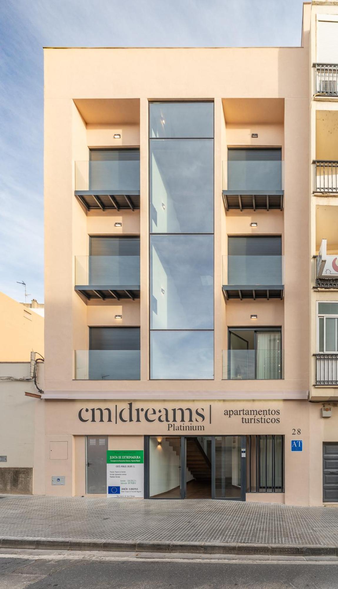 Cmdreams Platinium- Apartamentos Turisticos En El Centro De Мерида Экстерьер фото
