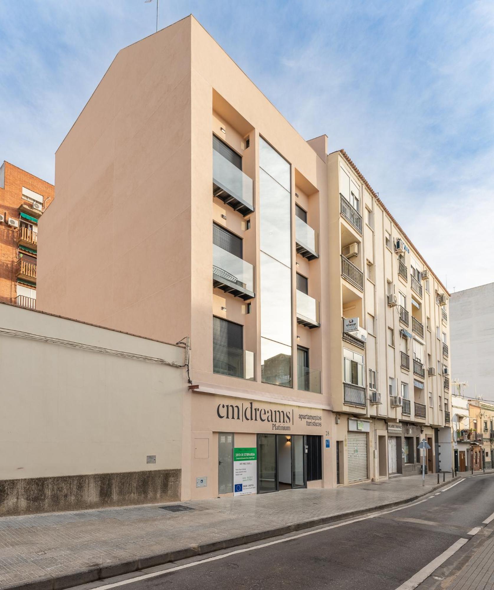 Cmdreams Platinium- Apartamentos Turisticos En El Centro De Мерида Экстерьер фото